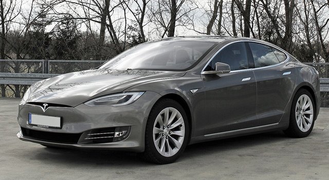 Tesla Model S — ảnh 2